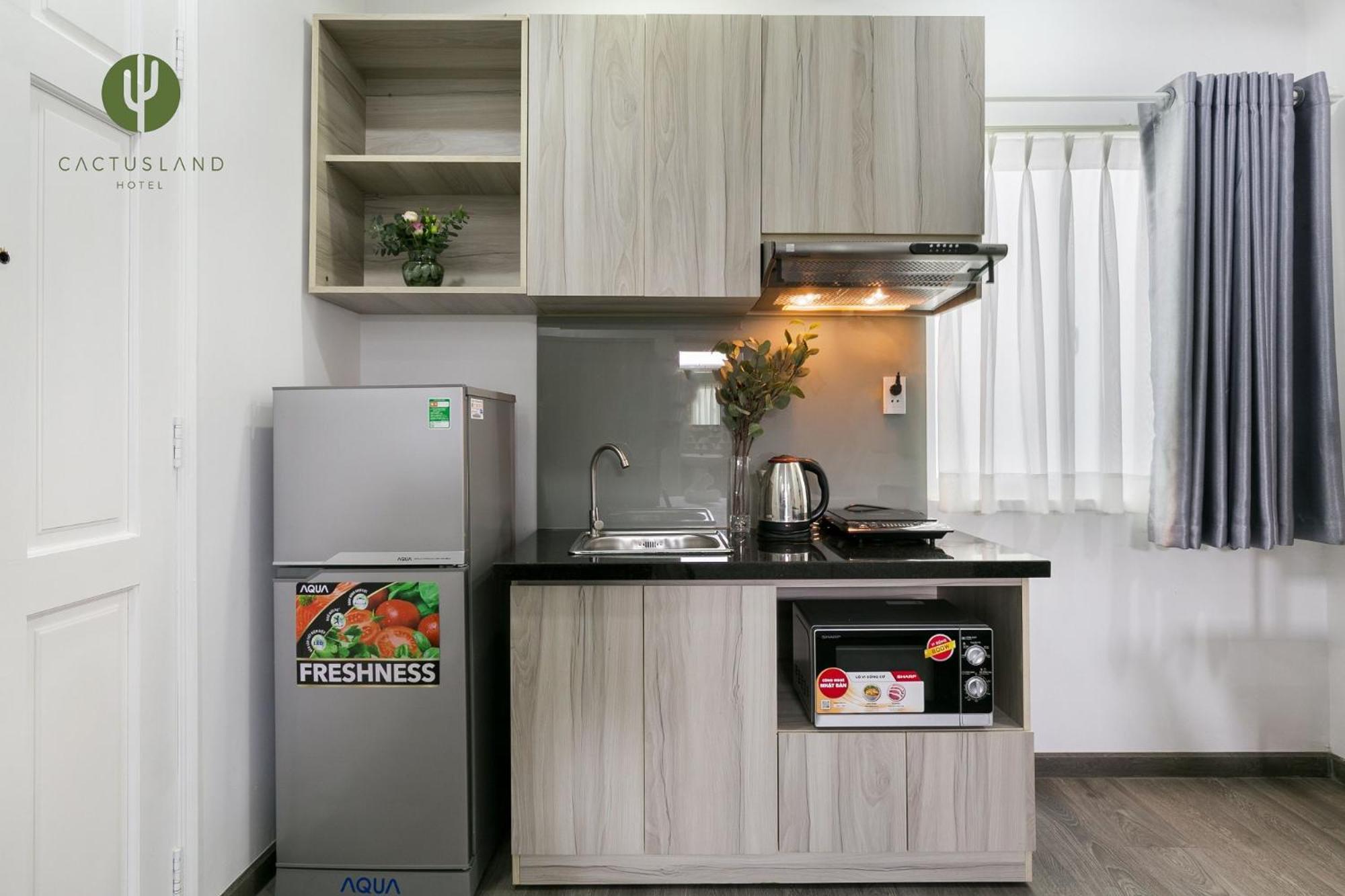Khách sạn hẻo lánh Cactusland Gần Sân Bay Tân Sơn Nhất
